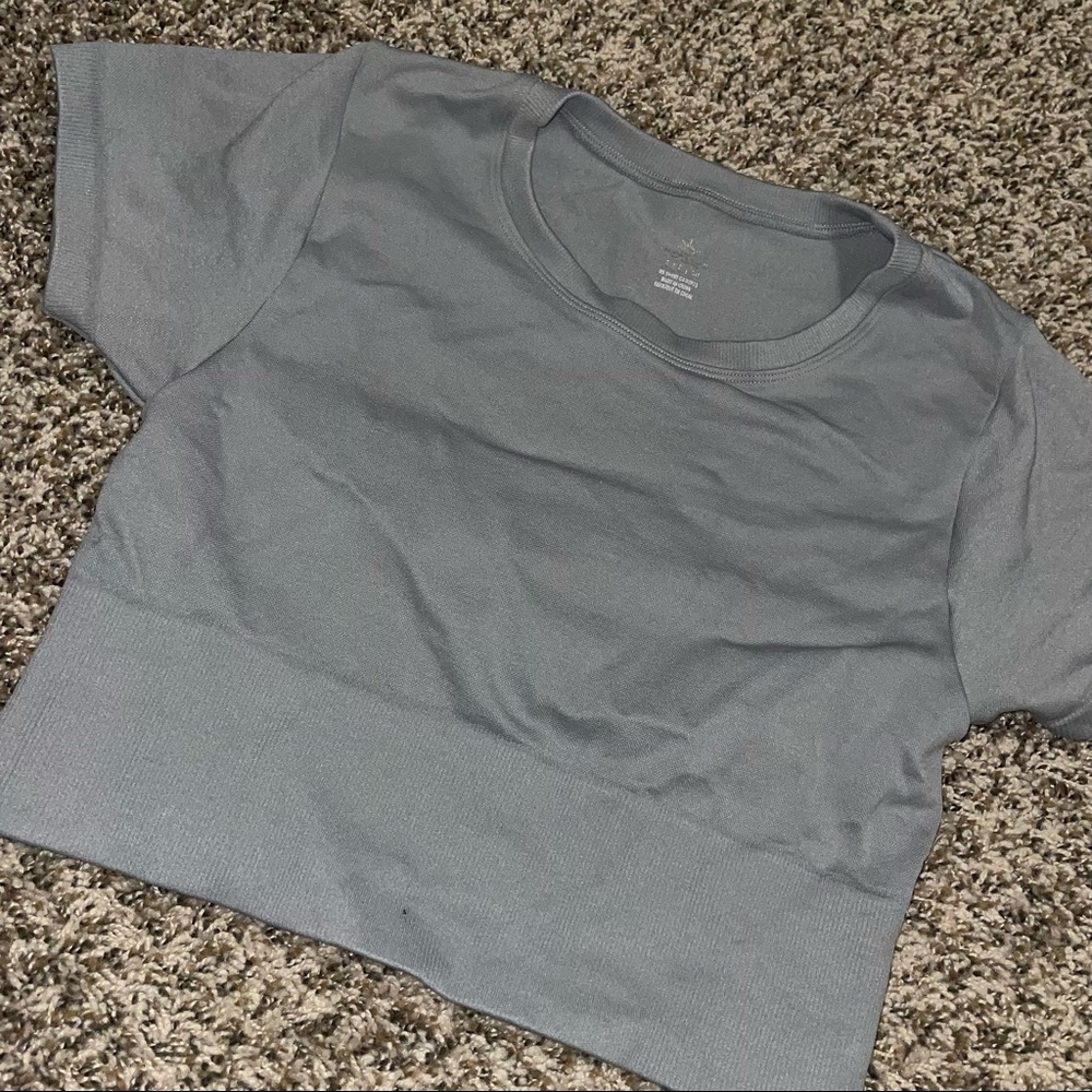 Aerie shirt